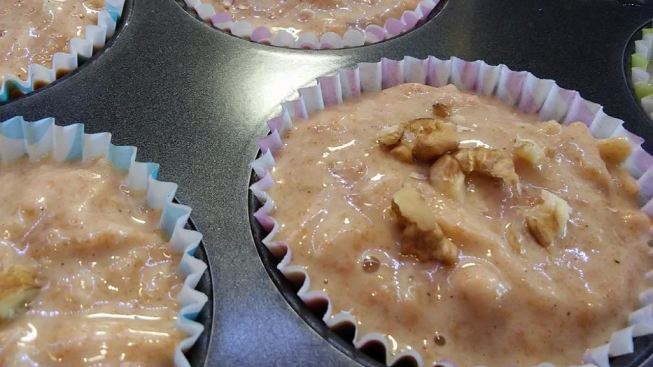 Nadýchané jablkové muffiny. Fotka - Nela